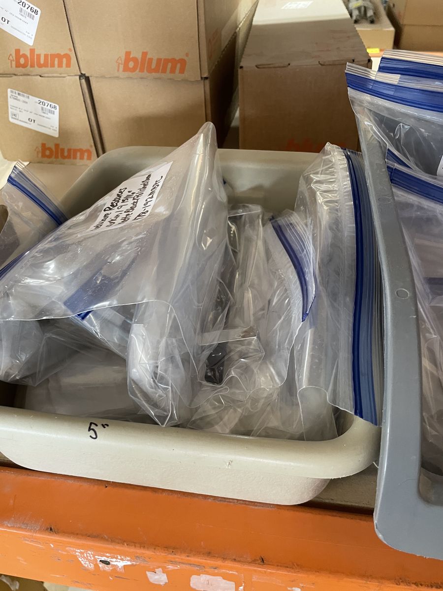 Cabinet Handles (Different sizes and colors!)