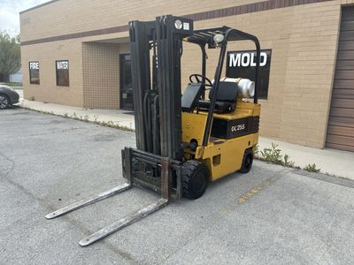 daewoo 5000 Lbs Forklift