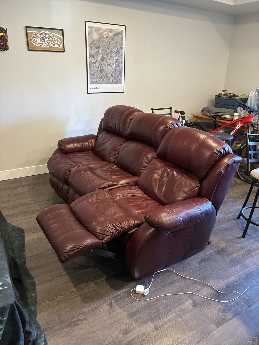Reclining couch