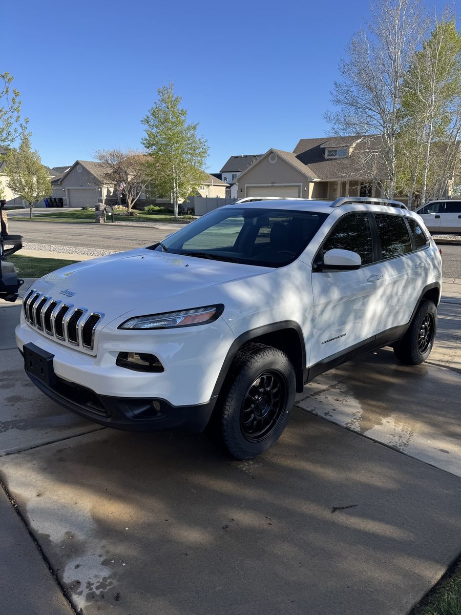 2018 Jeep Cherokee Latitude