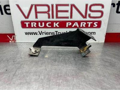 Freightliner Bracket