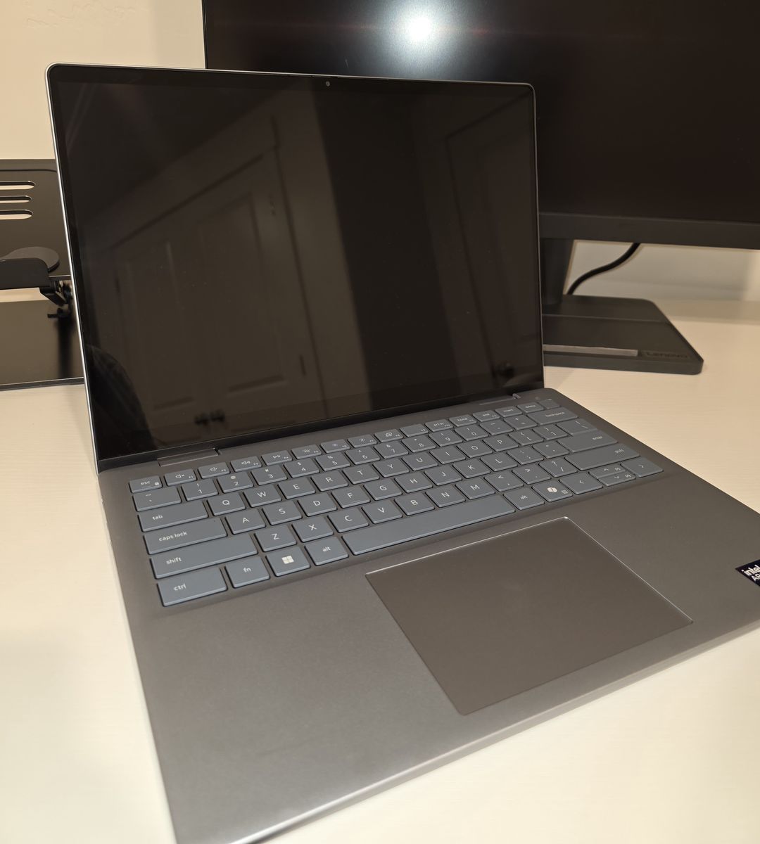 Dell 14 Plus 2-in-1 DB04250