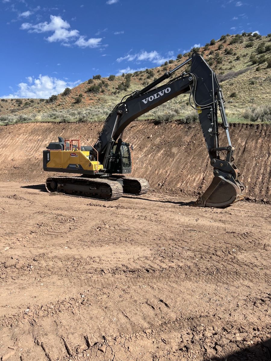 Volvo EC480EL Excavator Tractor