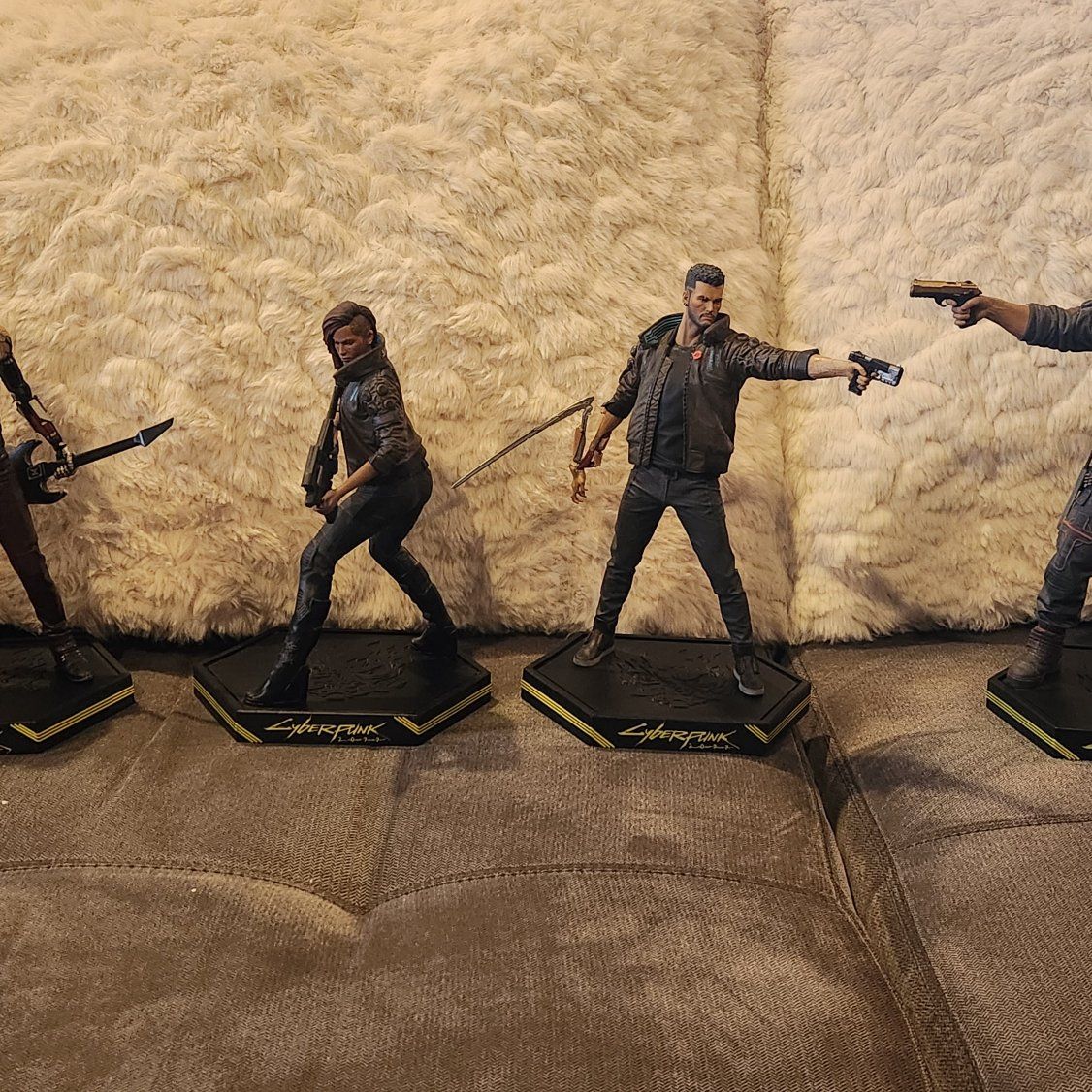 Cyberpunk 2077 Statue Set