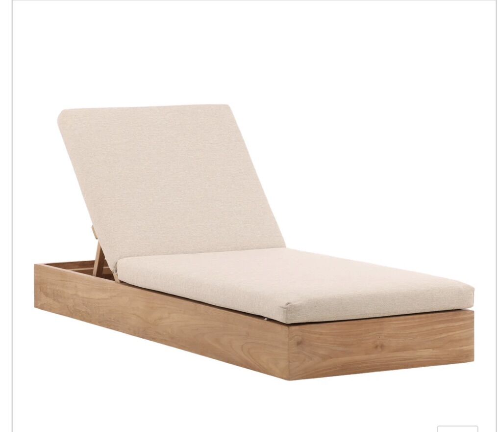 Chaise Lounge Chair