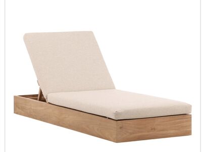 Chaise Lounge Chair
