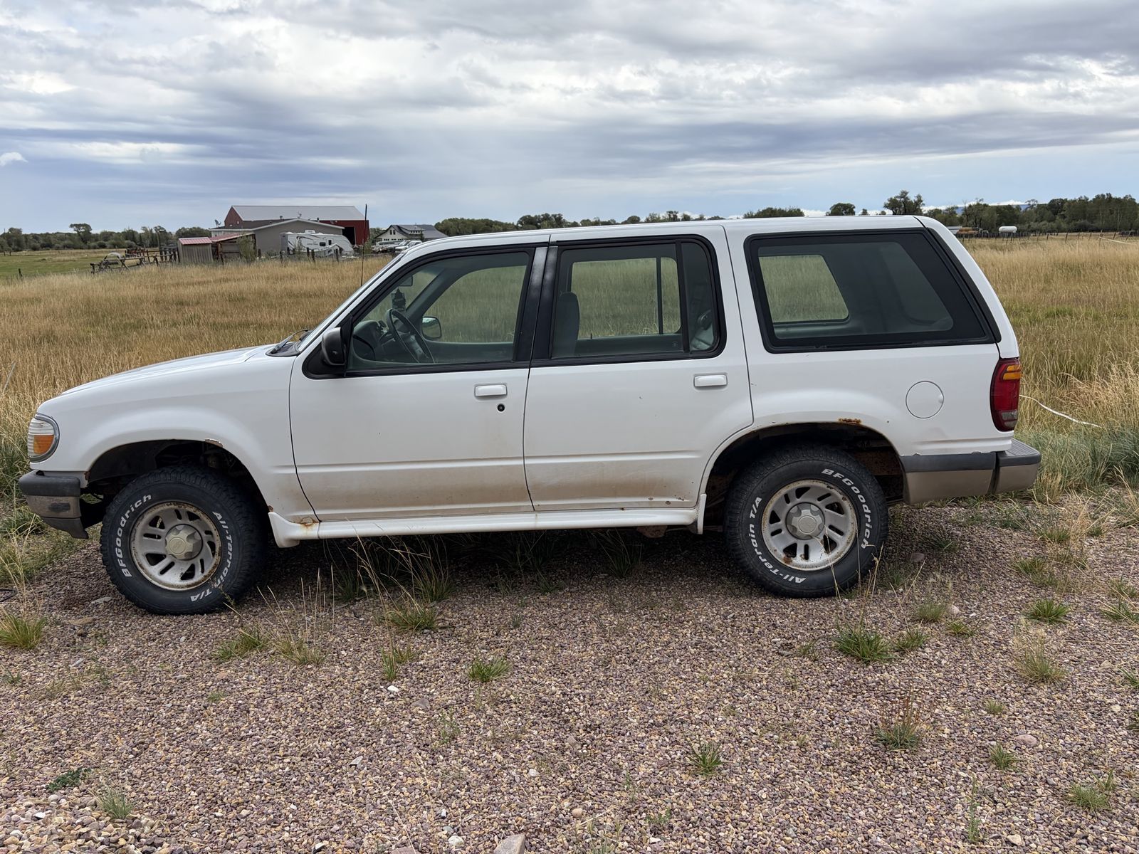 1998 Ford Explorer Base