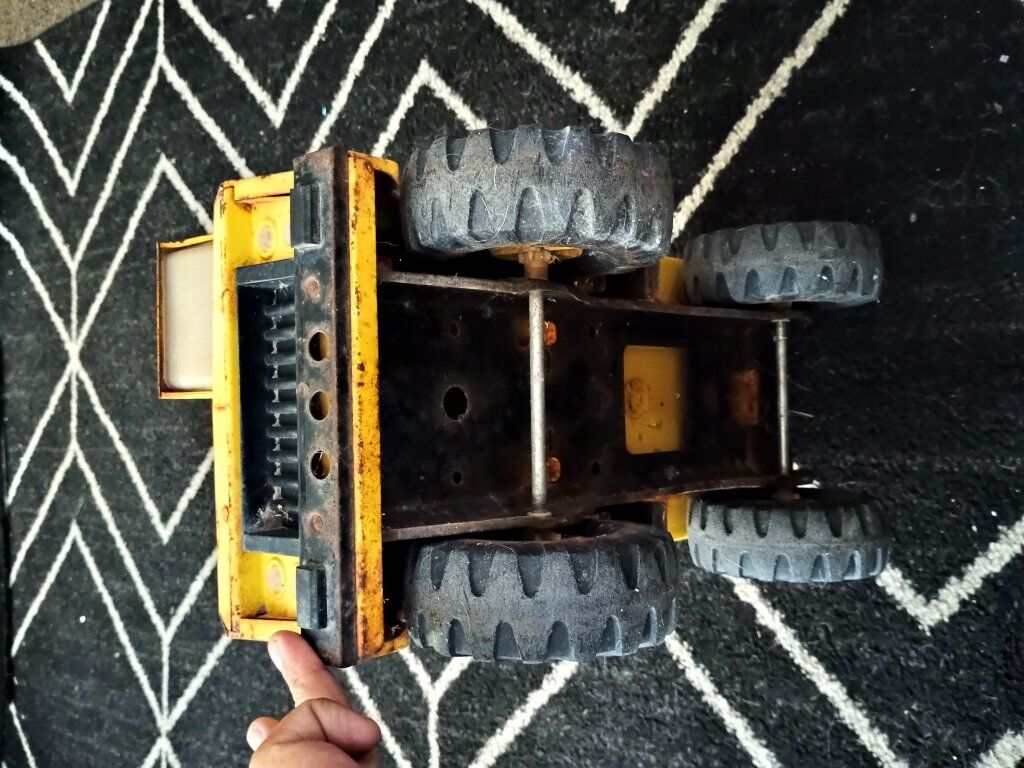 Antique Vintage Tonka XMB 975 Metal Dump Truck