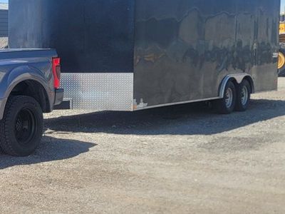 24ft 2019 Enclosed trailer