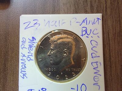 2023 half dollar grease chip error.