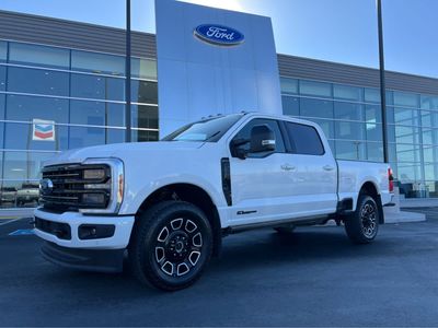2025 Ford F-350 Super Duty Platinum