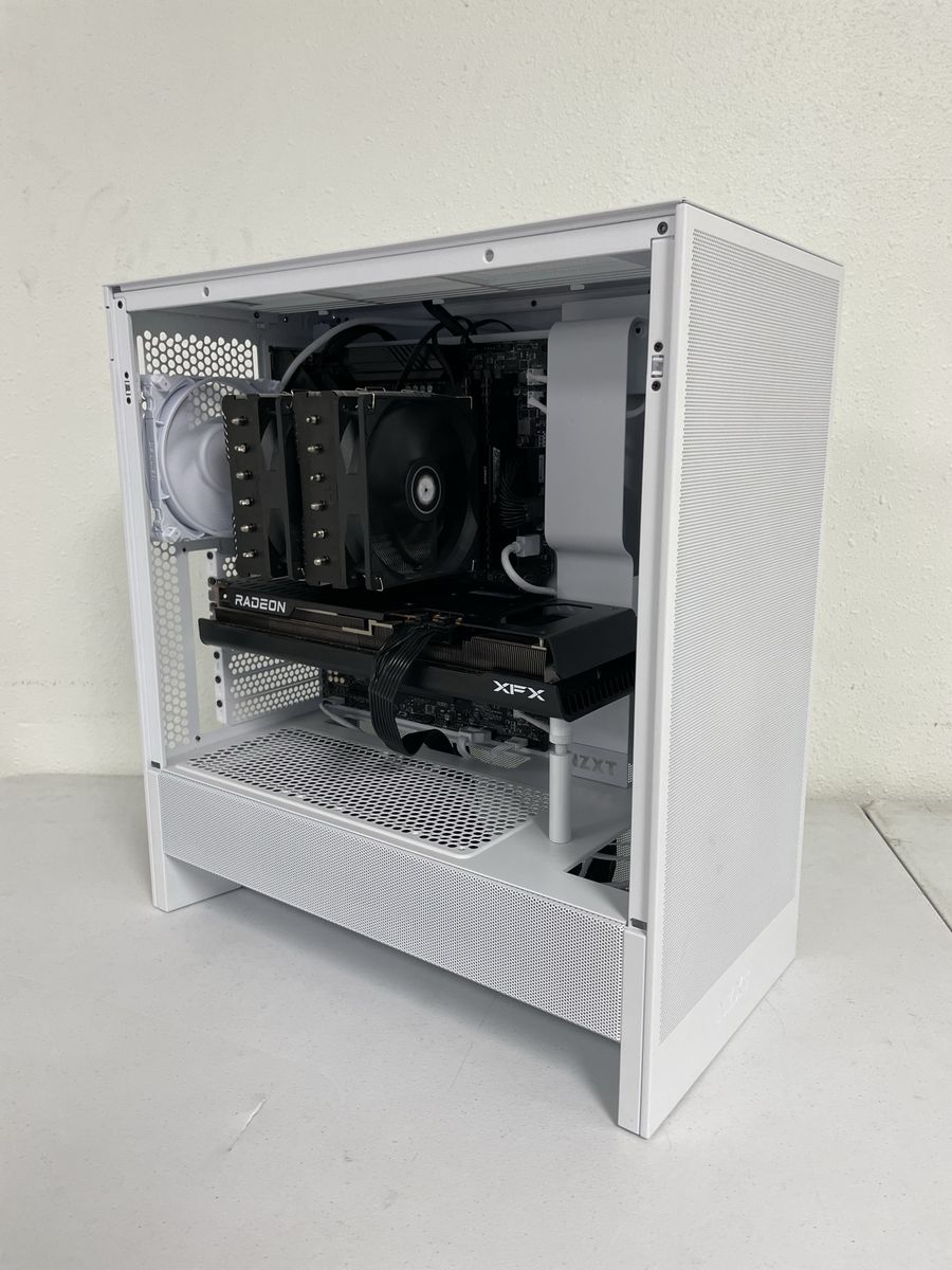 Gaming PC-RX7900GRE-R7 5800XT-32GB