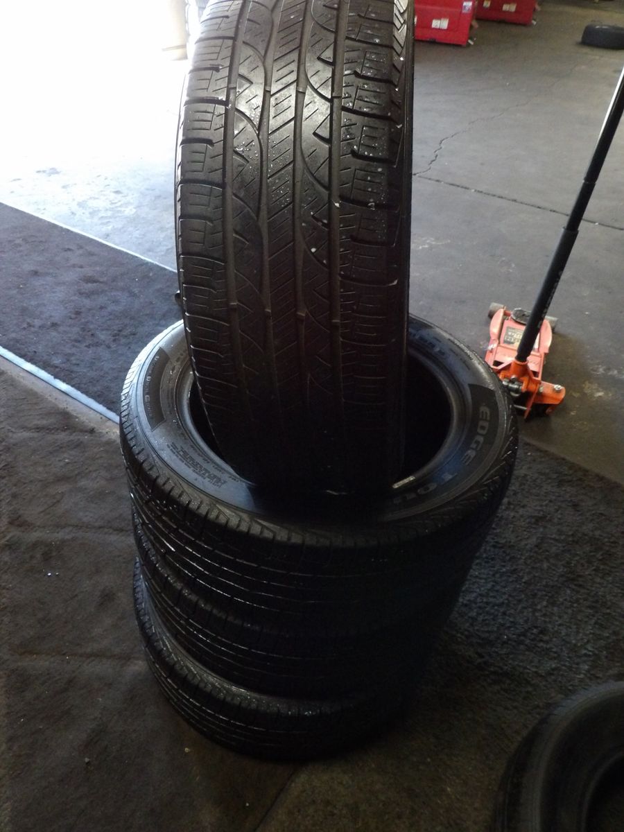215/55R17 KELLY EDGE TOURING SET OF USED TIRES