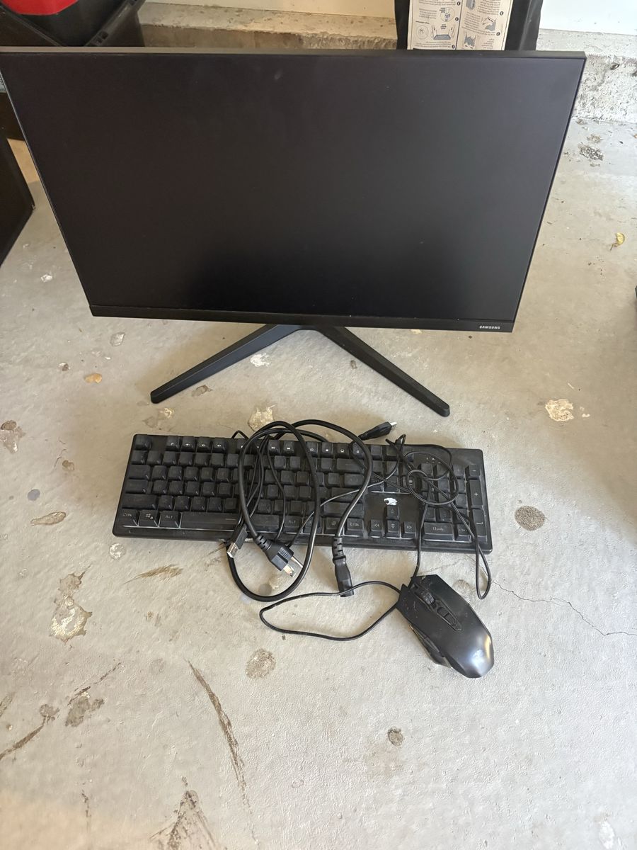 Samsung S24R350FHN 24" IPS FHD 75Hz FreeSync Monitor Gaming PC with Tower 1TB gaming