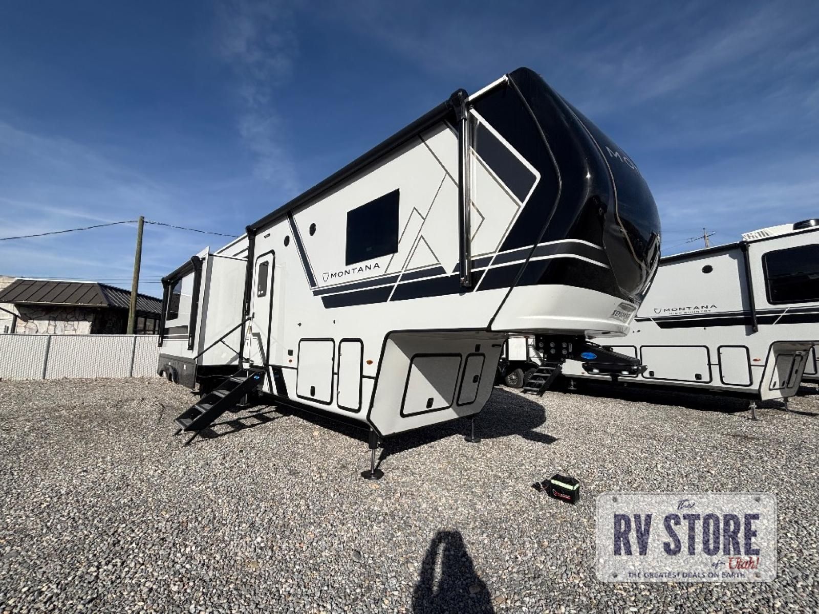 2026 Keystone RV Montana 3915TB In Stock