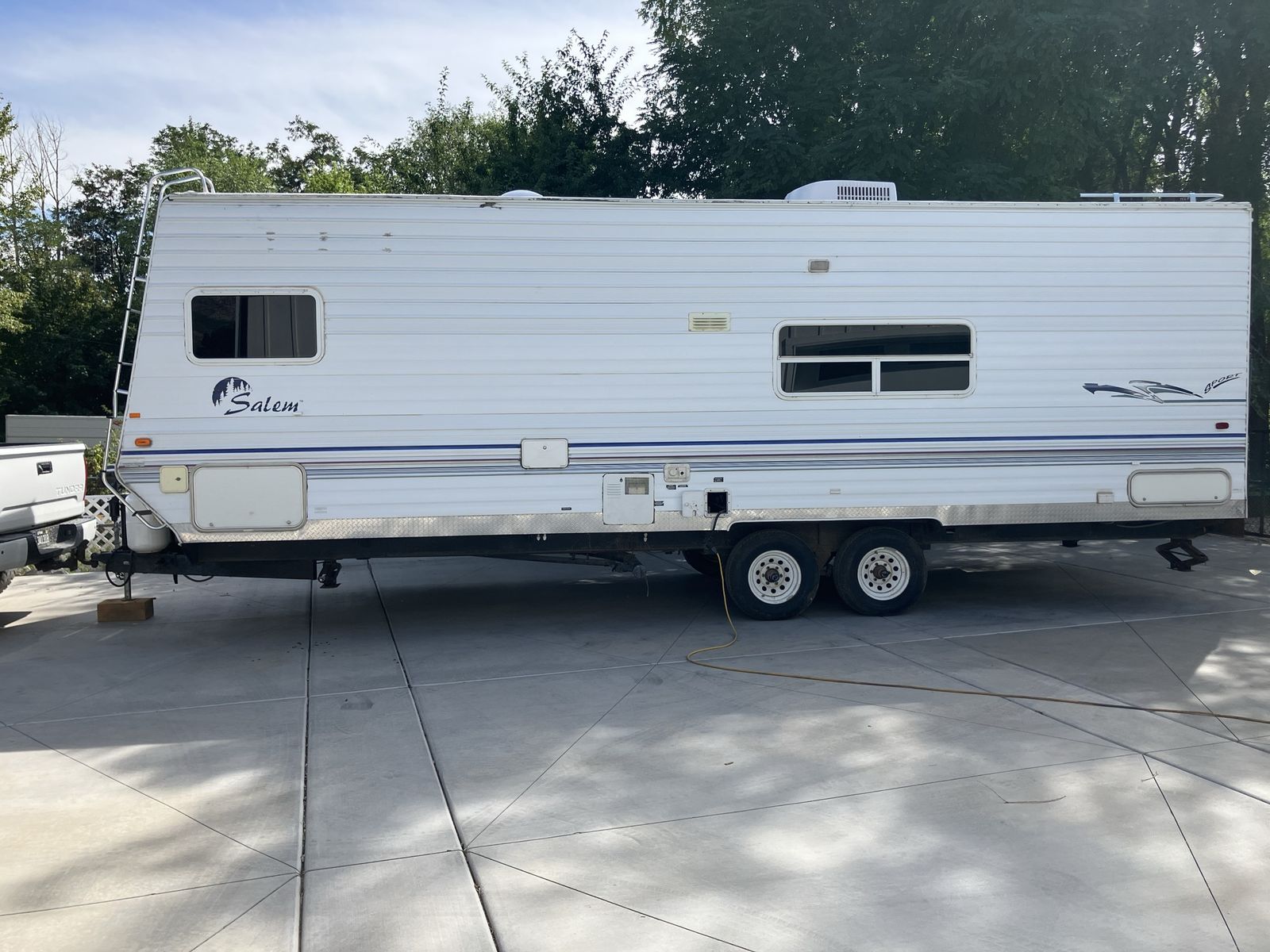 2001 26’ Salem Toy Hauler (by  Forest River)