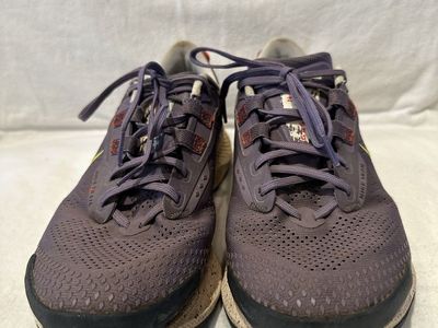 Nike pegasus women’s size 8.5 lavender mesh trail shoes
