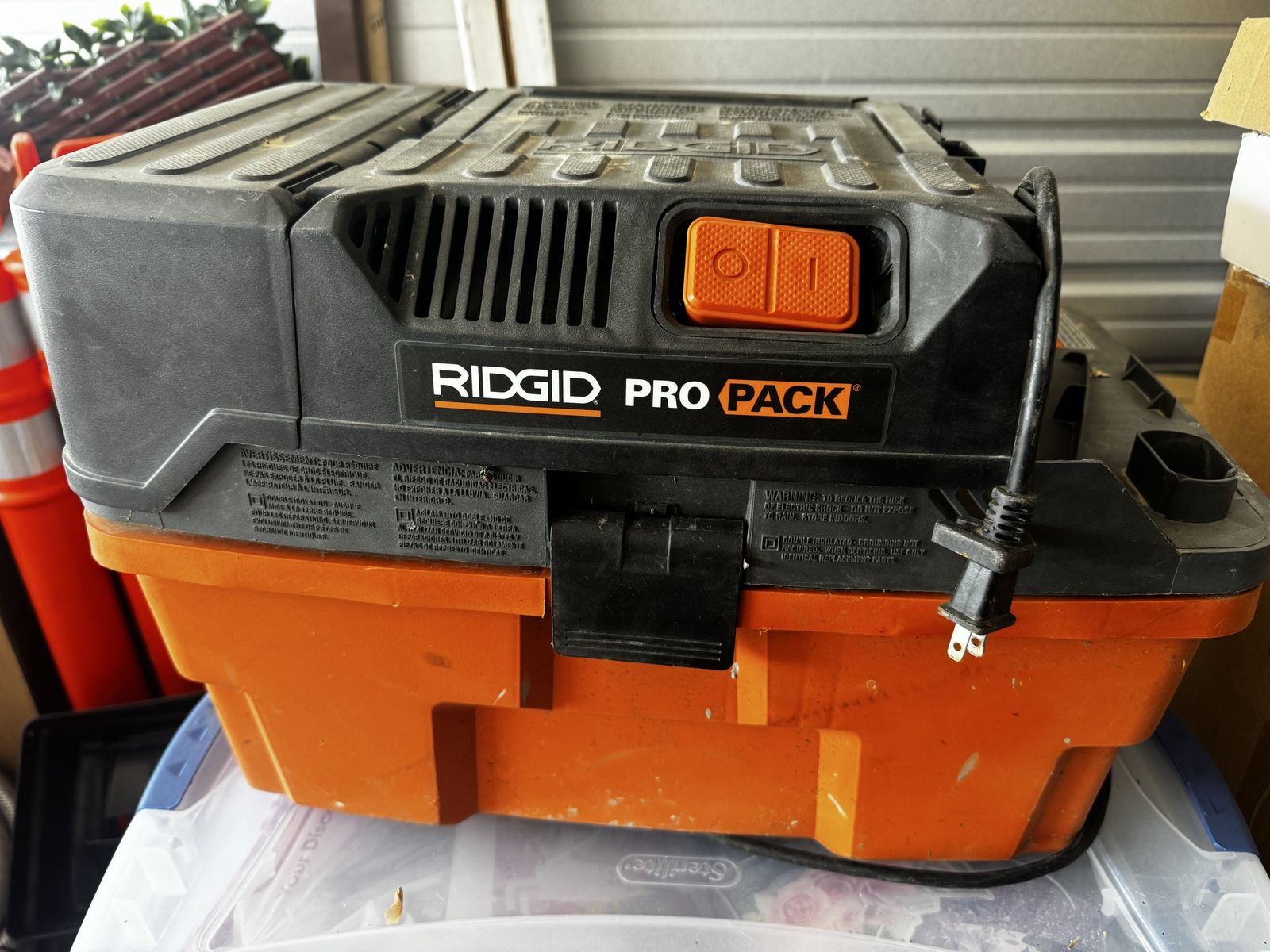 RIDGID Pro Pack Portable Wet Dry Vacuum