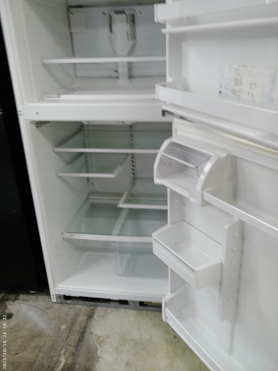 Whirlpool 18 cf Refrigerator~90 Day Guarantee