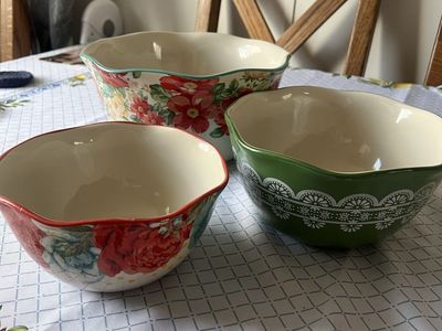 The Pioneer Woman Mixing Bowl Set - 3