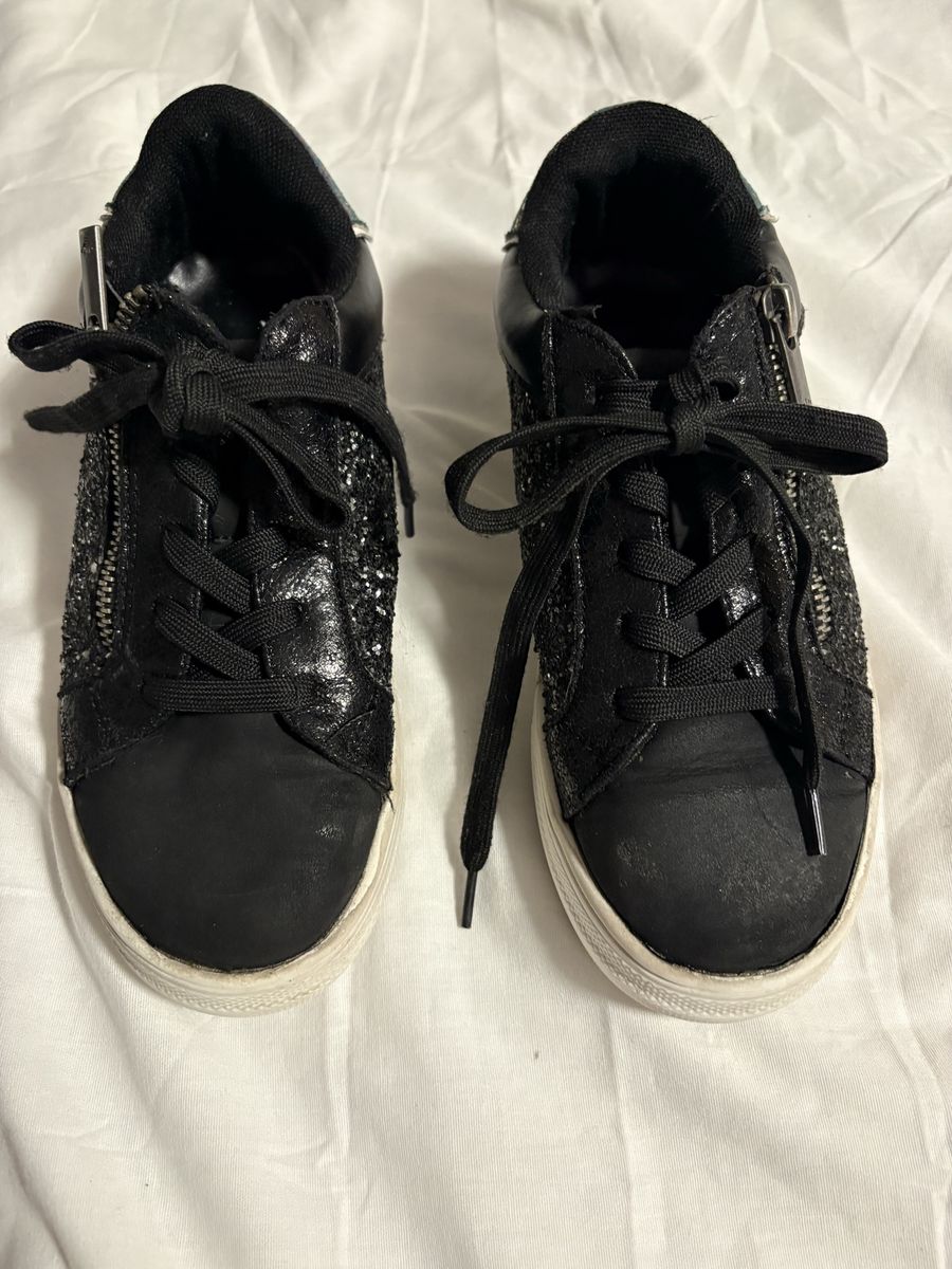 Nina Kids' Black Textured Glitter & Faux Leather Zipper Lace-Up Sneakers - Size 3