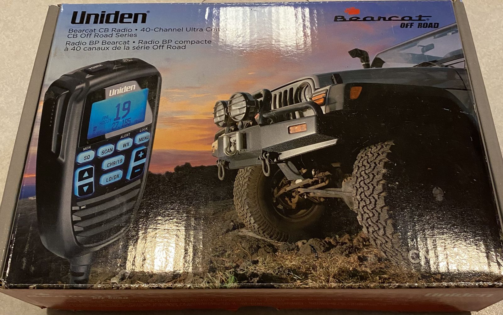 Uniden CMX760 Bearcat Off Road Series CB w/extras