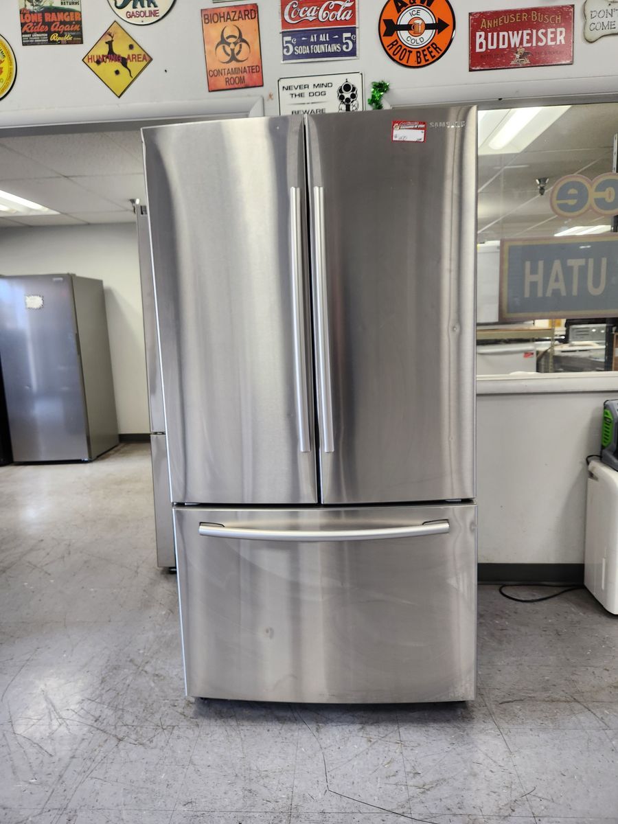 Samsung Stainless Steel French Door Refrigerator with Bottom Freezer
