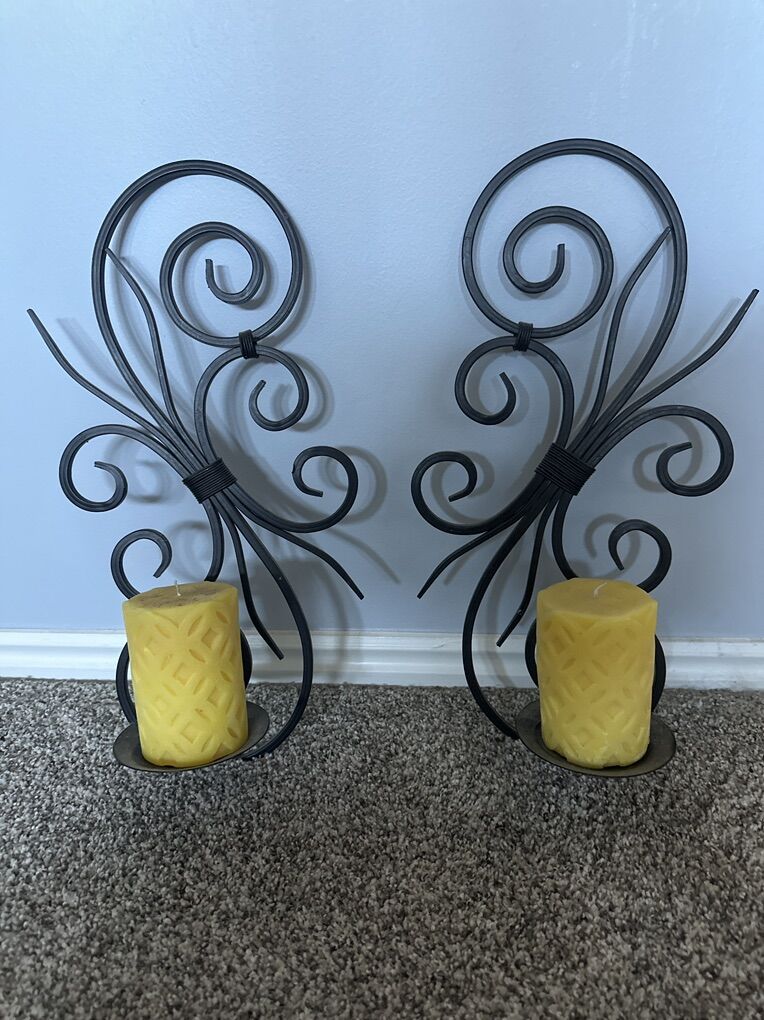 Set Of Two Hanging Candle Holders