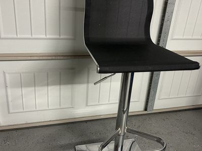 Modern Black Mesh Bar Stool with Chrome Base - Adjustable Height Swivel Chair