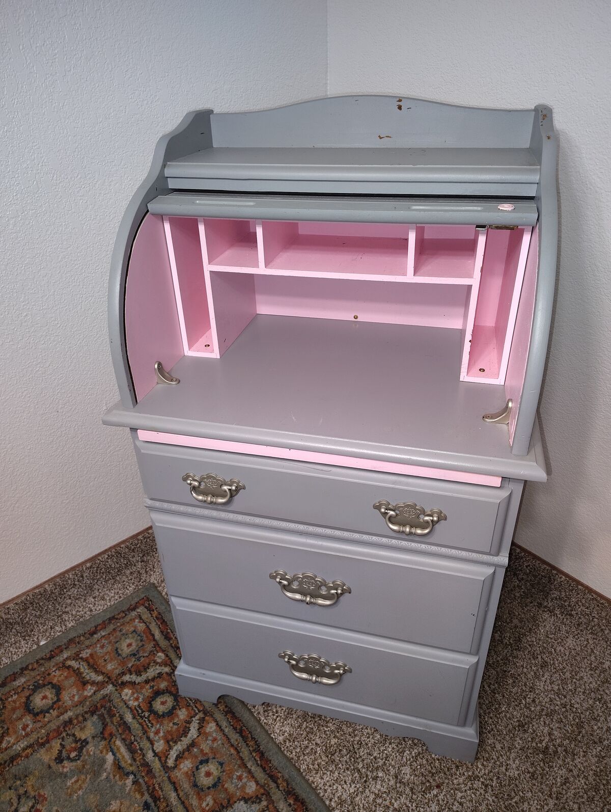 Beautiful, vintage style, roll top desk