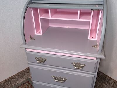 Beautiful, vintage style, roll top desk