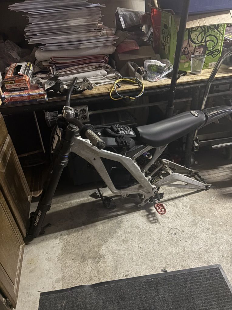 surron light bee Part out