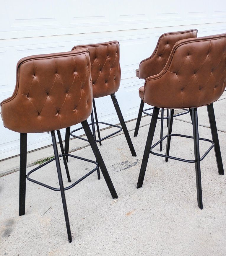 4 counter height swivel bar stools