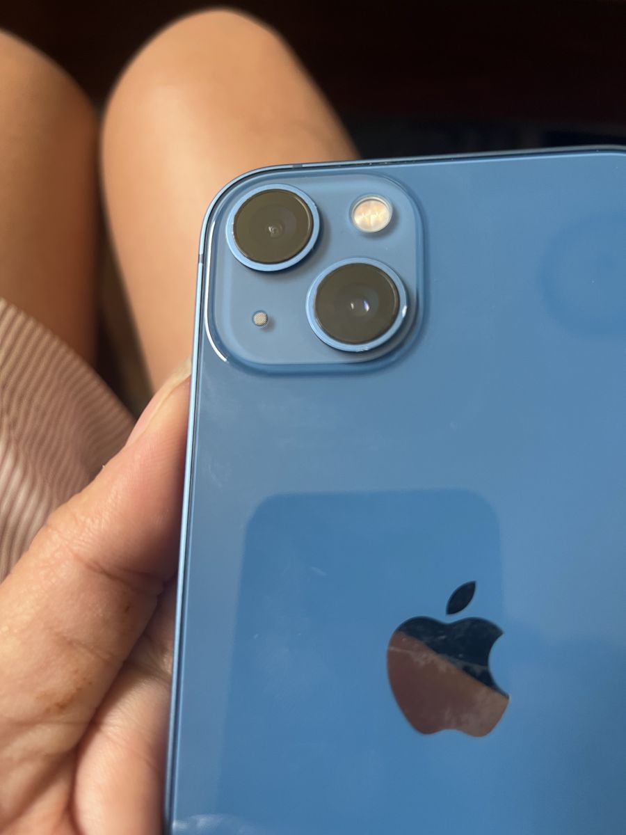 Apple iPhone 13 Unlocked - so nice and still good
