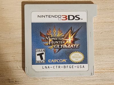 Monster Hunter 4 Ultimate Nintendo 3DS Game Cartridge