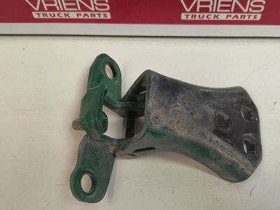 Kenworth T680 Left Door Hinge