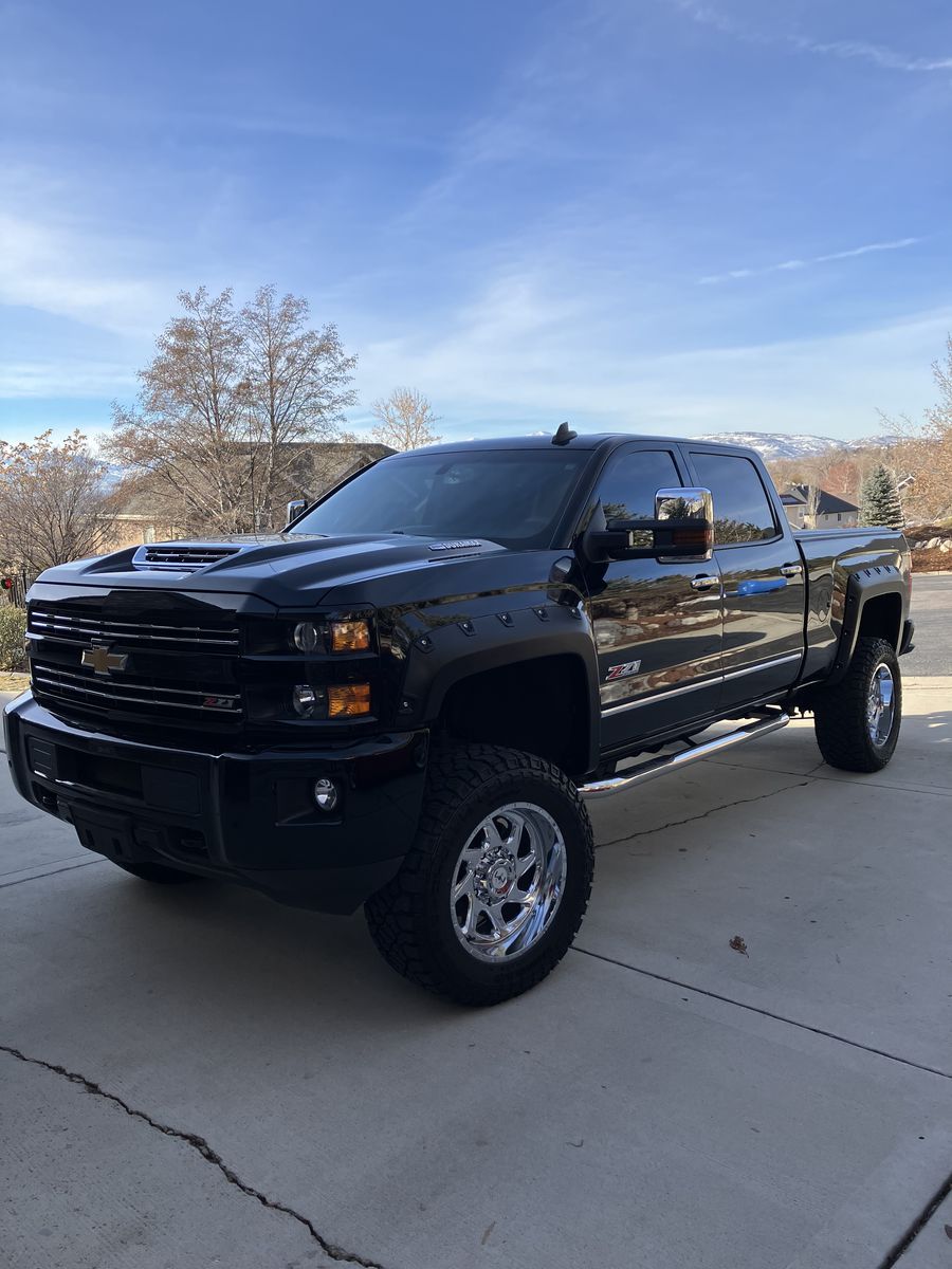 2018 Chevrolet Silverado 3500HD LT