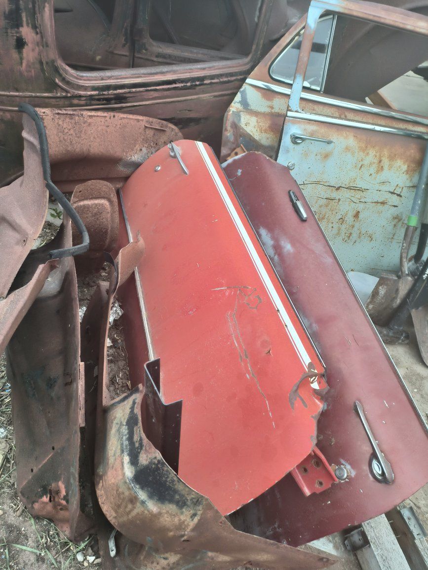 Main image 3
