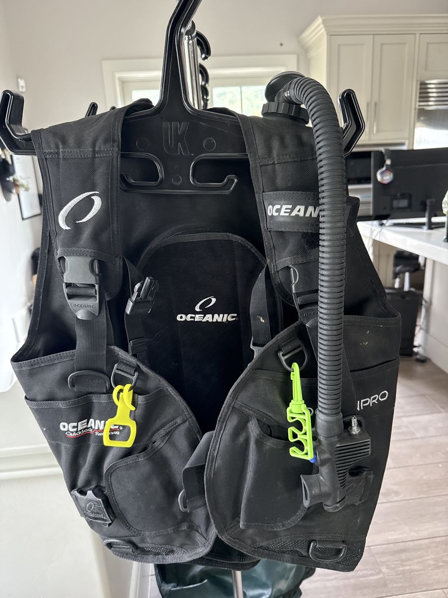 Oceanic BCD MD
