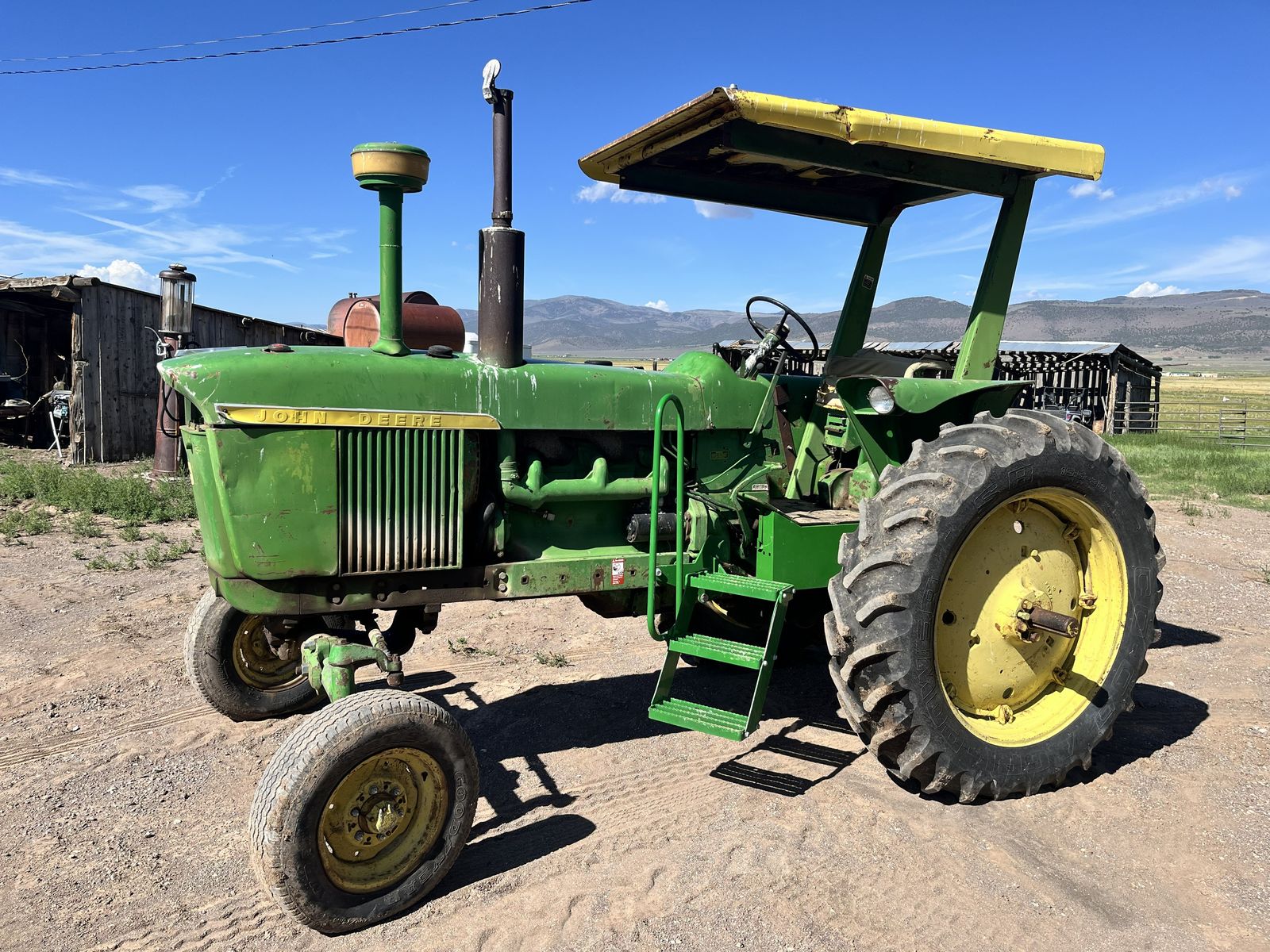 John Deere 4010  Diesel Tractor - Central Utah