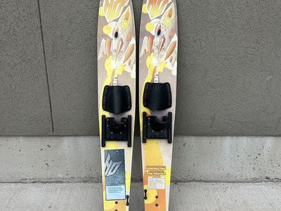 HO Combo Water Skis with Trainer Bar – Great for Beginners