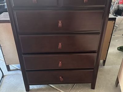 2 Matching Dark Wood Dressers Set. A tall 6-Drawer Dresser and a low 7-Drawer Dresser.