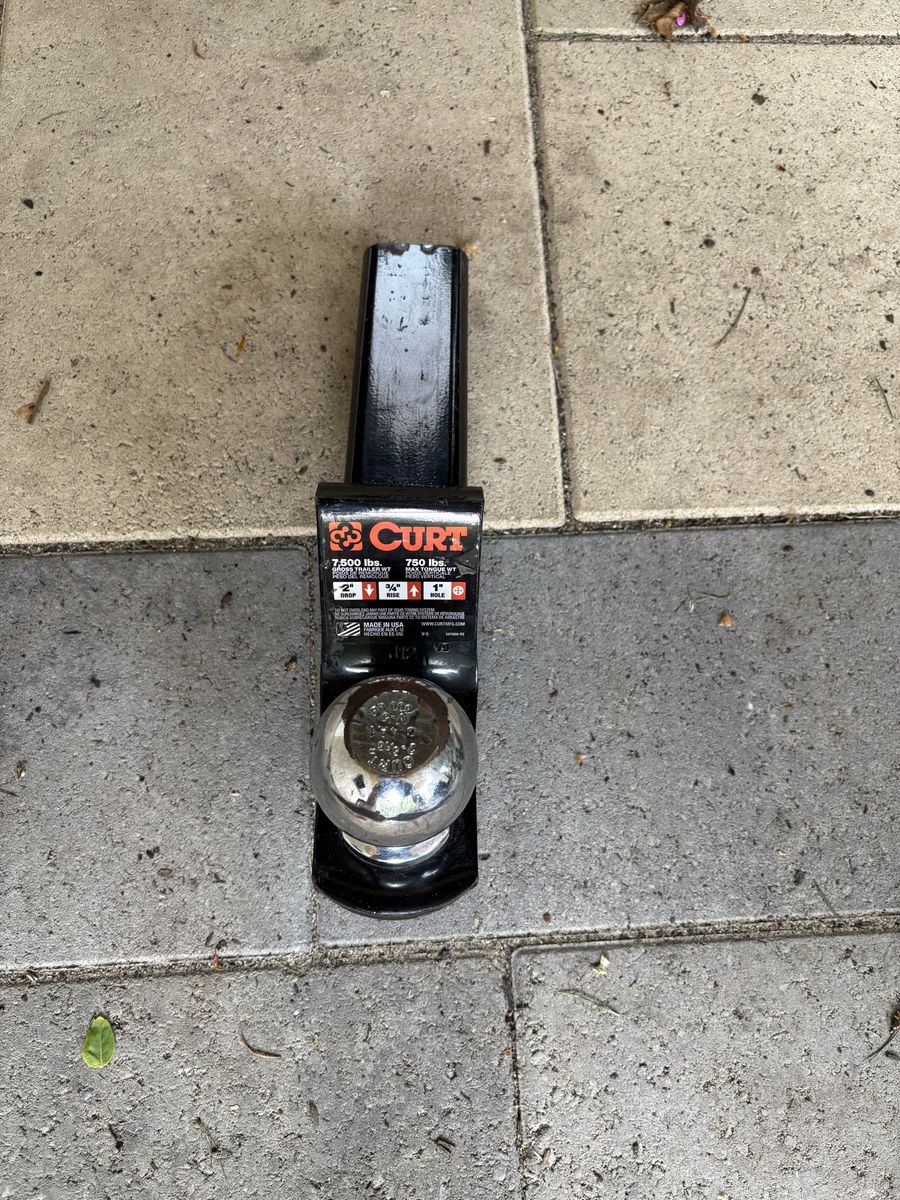 CURT Loaded Ball Mount with 2” Ball – $20