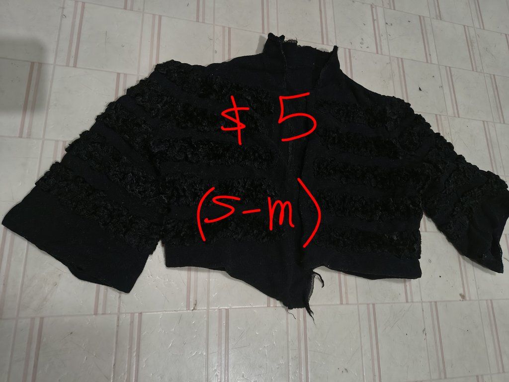 Main image 28