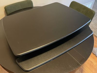 Standing Desk (Varidesk)