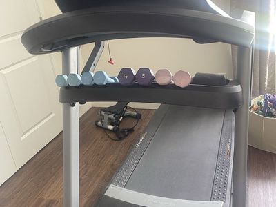 NordicTrack Commercial iFIT Treadmill – Auto Incline & Speed – Excellent Condition