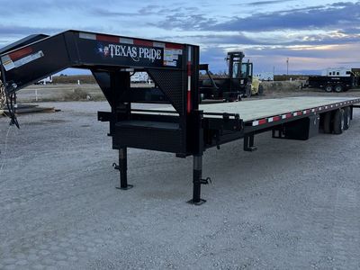 Texas Pride 40ft trailer