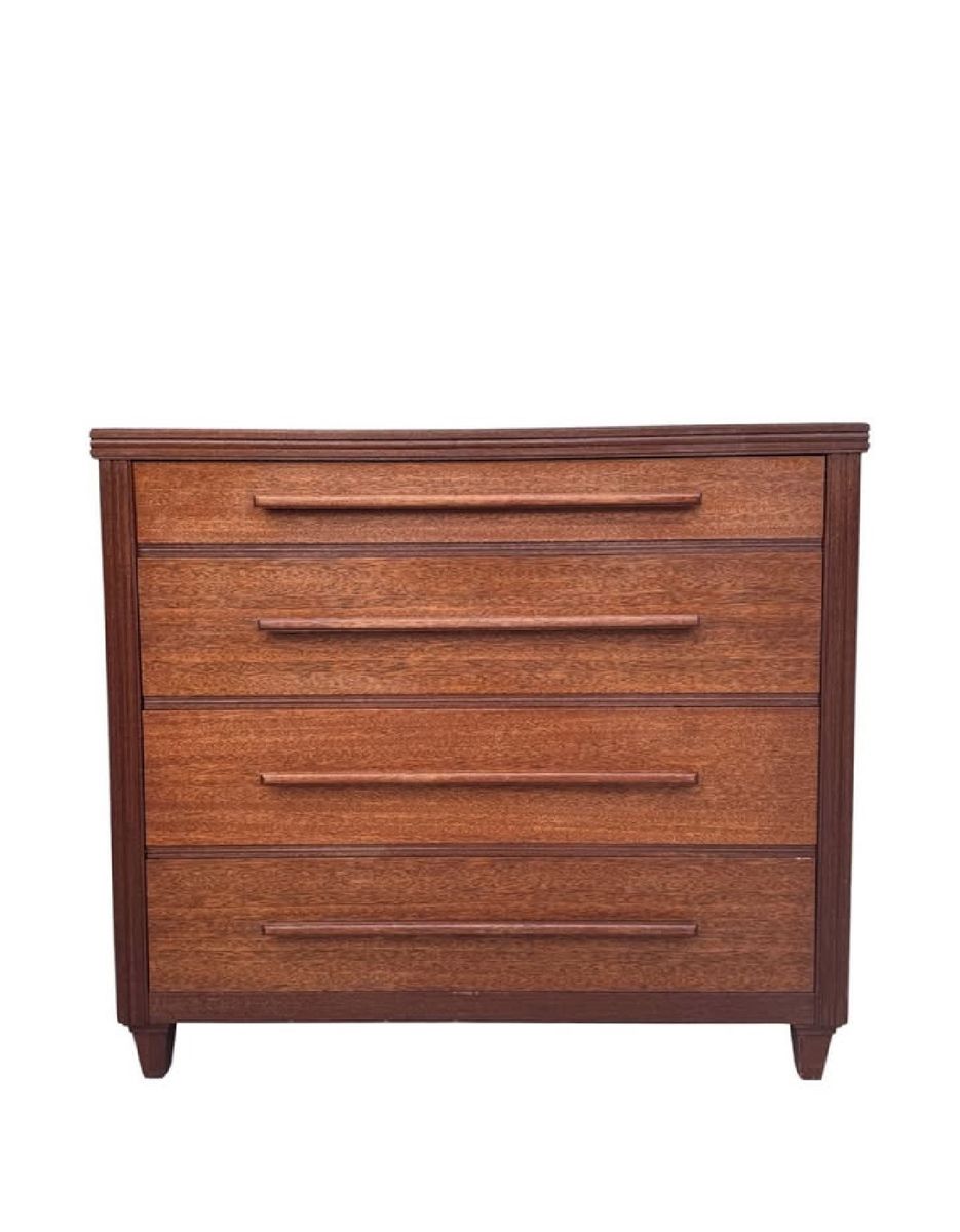 Mid-Century Modern Wooden 4-Drawer Dresser / Chest of Drawers
