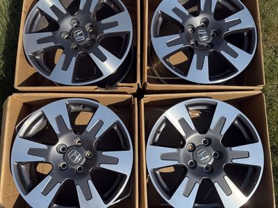 Stock Honda Ridgeline Wheels