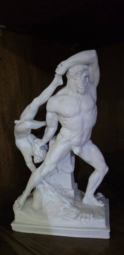 Main image 45